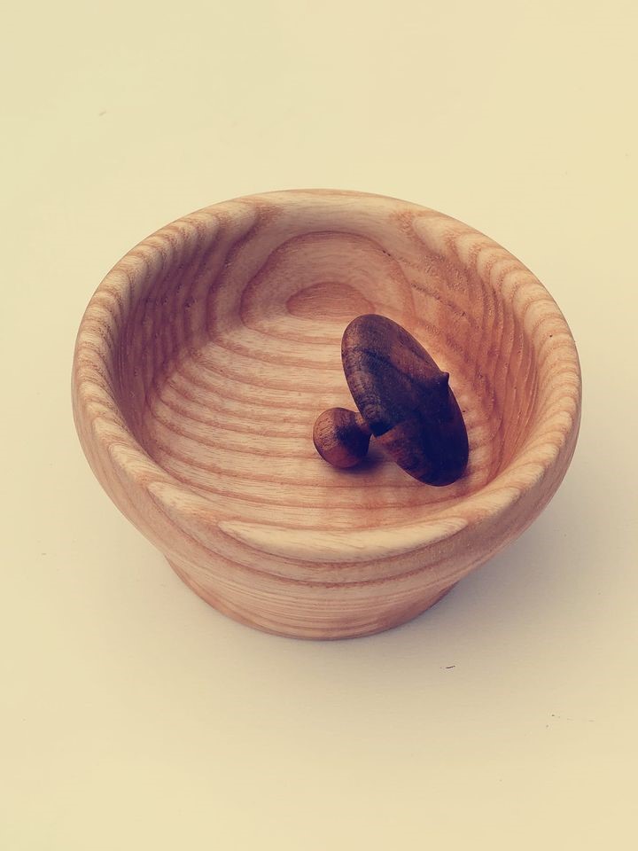 Stage tournage sur bois.