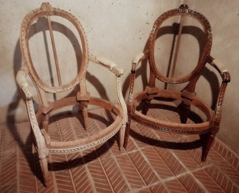 Aérogommage bois.