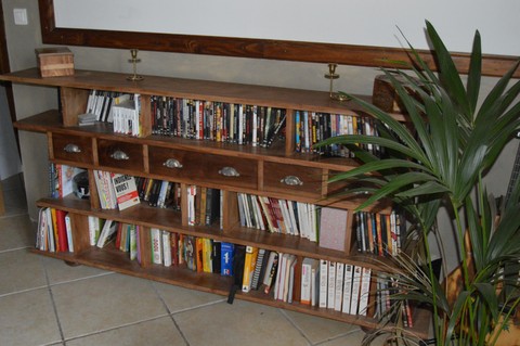 Meuble à dvd ébéniste